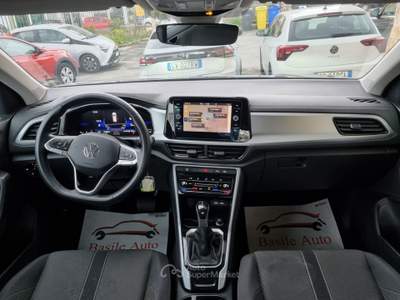 Volkswagen T-Roc SCR 150 CV DSG Life Grigio usata Altamura