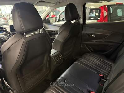 Peugeot 3008 S&S Allure EAT8 Nero usata Prato