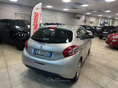 Peugeot 208 1.4 Hdi 8V Allure 68CV Ok Neopatentati Grigio usata Prato
