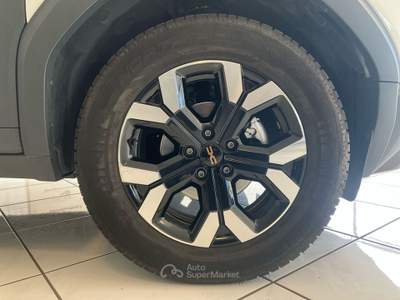 Dacia Duster Duster 1.2 mild hybrid Extreme Doppio treno gomme! Bianco usata Como