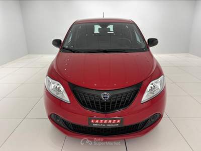 Lancia Ypsilon Ypsilon 1.0 firefly hybrid silver s&s 70cv Rosso usata Settimo Torinese