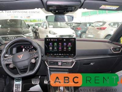 Cupra Leon Leon Sportstourer 2.0 TDI 150 CV DSG Bianco usata Cernusco sul Naviglio