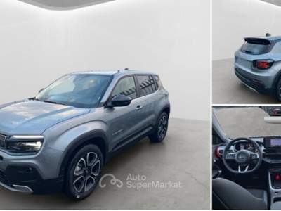 Jeep Avenger Avenger 1.2 Turbo 110 CV e-Hybrid Summit Nero usata Montecatini-Terme