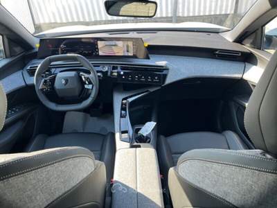 Peugeot 3008 3008 Hybrid 145 e-DCS6 Allure Bianco usata Montecatini-Terme