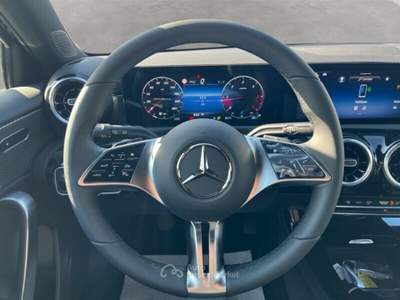 Mercedes-Benz Classe A A 180 d Automatic Progressive Advanced Nero usata Montecatini-Terme