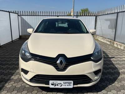 Renault Clio Clio TCe 12V 90 CV GPL Start&Stop 5 porte Energy Life Beige usata Montecatini-Terme