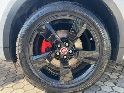 Jaguar E-Pace E-Pace 2.0D 150 CV AWD aut. R-Dynamic Bianco usata Montecatini-Terme