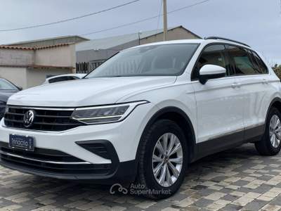 Volkswagen Tiguan Life 2.0 TDI 150CV DSG Bianco usata Borgetto