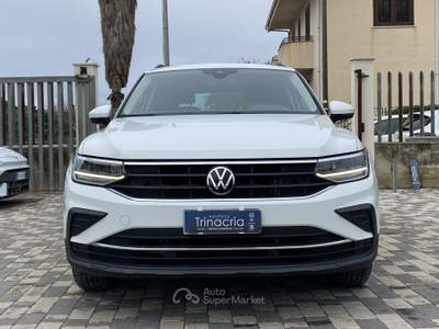 Volkswagen Tiguan Life 2.0 TDI 150CV DSG Bianco usata Borgetto