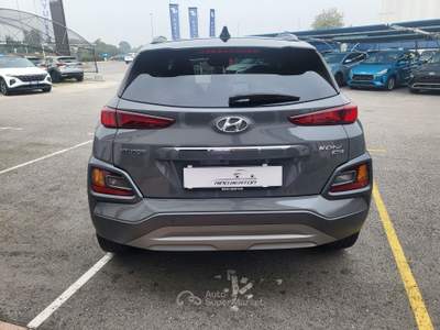 Hyundai Kona 1.6 CRDI 136 CV DCT Style 4wd Grigio usata Veggiano