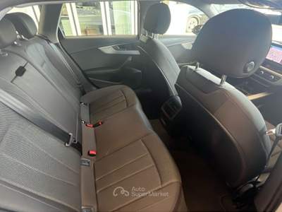 Audi A4 A4 allroad 40 TDI 204 CV S tronic Business Bianco usata Pordenone