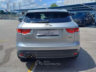 Jaguar F-Pace 2.0d 180 CV AWD aut. Prestige Argento usata Veggiano