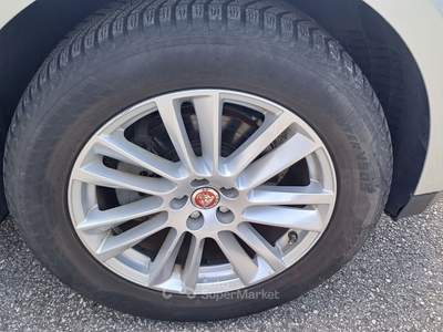 Jaguar F-Pace 2.0d 180 CV AWD aut. Prestige Argento usata Veggiano