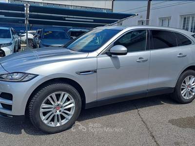Jaguar F-Pace 2.0d 180 CV AWD aut. Prestige Argento usata Veggiano