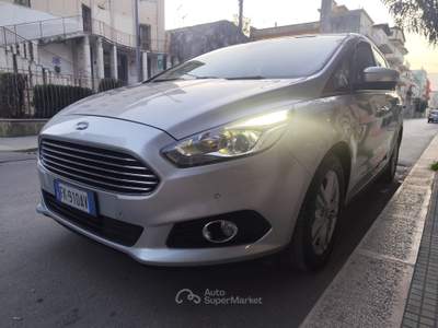 Ford S-Max Titanium Business Grigio usata CORATO