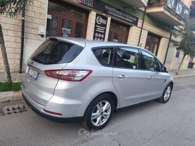 Ford S-Max Titanium Business Grigio usata CORATO
