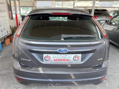 Ford Focus (90CV) 5p. Titanium Grigio usata Pozzuoli