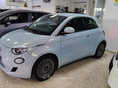 Fiat 500 500e Berlina 42 kWh Blu/Azzurro usata Roma Fiat 500 500e Berlina 42 kWh Blu/Azzurro usata Roma