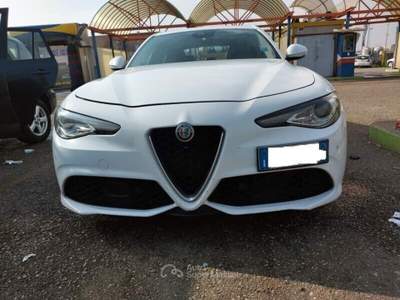 Alfa Romeo Giulia AT8 AWD Q4 Veloce MOTORE KO!!!!!! Bianco usata Ferrara