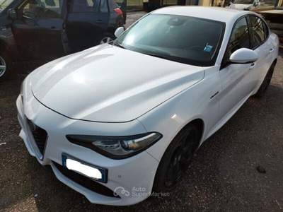 Alfa Romeo Giulia AT8 AWD Q4 Veloce MOTORE KO!!!!!! Bianco usata Ferrara