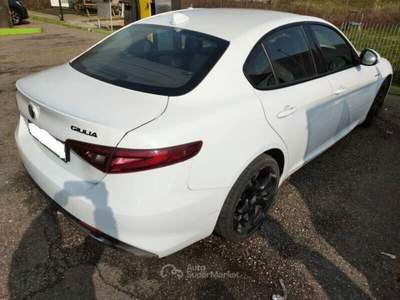 Alfa Romeo Giulia AT8 AWD Q4 Veloce MOTORE KO!!!!!! Bianco usata Ferrara