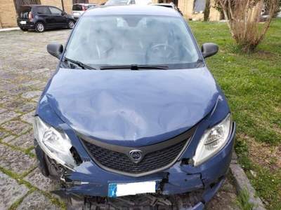 Lancia Ypsilon 85 CV 5 porte Metano Ecochic Blu/Azzurro usata Ferrara