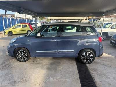 Fiat 500L 95 CV Business Blu/Azzurro usata Giugliano in Campania