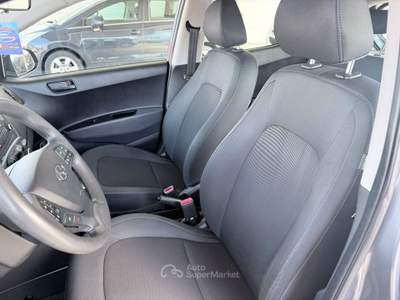 Hyundai i10 Style Grigio usata Giugliano in Campania