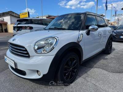 MINI Cooper D Countryman 2.0 Automatica FULL OPTIONAL Bianco usata Viareggio