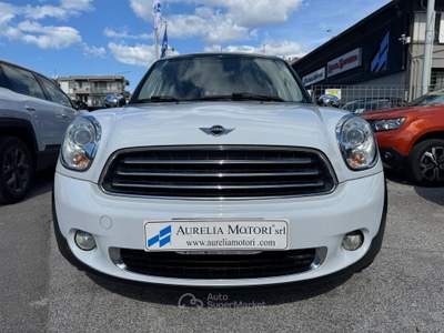 MINI Cooper D Countryman 2.0 Automatica FULL OPTIONAL Bianco usata Viareggio