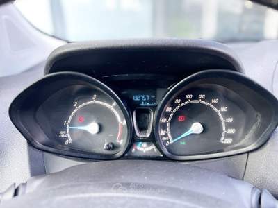 Ford Transit Courier Diesel 75CV E6 Neo - 2016 Bianco usata Roma