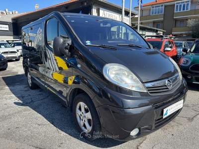 Opel Vivaro 7 POSTI Furgone Fap WESTFALIA Nero usata Viareggio
