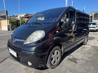 Opel Vivaro 7 POSTI Furgone Fap WESTFALIA Nero usata Viareggio