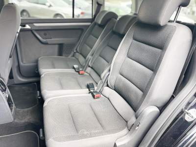 Volkswagen Touran Diesel 105CV E5 Neo - 2013 Nero usata Roma