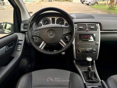Mercedes-Benz Classe B OTTIME CONDIZIONI Nero usata Bari
