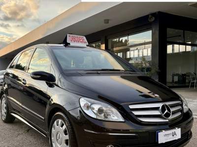 Mercedes-Benz Classe B OTTIME CONDIZIONI Nero usata Bari