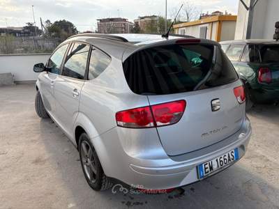 Seat Altea XL 1.6 TDI 105 CV CR Start/Stop I-Tech Argento usata ALTAMURA