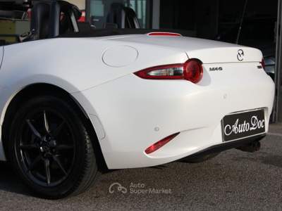 Mazda MX-5 130CV 6 Marce – Pelle, Navi, PDC Pronta da Immatricolare Bianco usata Villongo