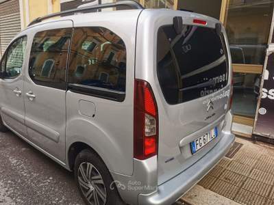 Citroen Berlingo Multispace BlueHDi 100 CV 73 KW EUR6 5 posti Grigio usata Corato