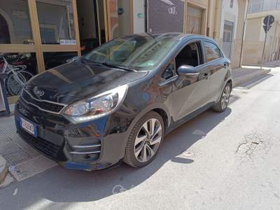 Kia Rio 5p.S&S High Tech Nero usata Corato