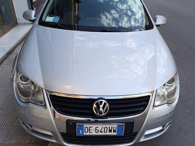 Volkswagen Eos COUPÉ CABRIO Grigio usata Corato