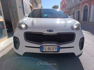 Kia Sportage 2WD COOL NAVI CAMERA Bianco usata Corato