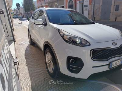 Kia Sportage 2WD COOL NAVI CAMERA Bianco usata Corato