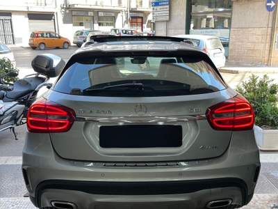 Mercedes-Benz GLA CDI Automatic 4Matic Premium Argento usata Bitonto