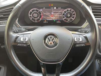 Volkswagen Tiguan 2.0 Bi-TDI 240cv DSG 4motion R-Line Nero usata Bitonto