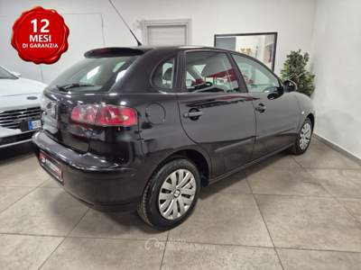 Seat Ibiza 5p. Reference NEOPATENTATI Nero usata Casalgrande