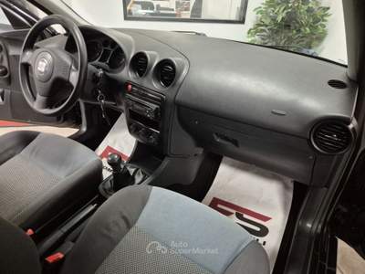 Seat Ibiza 5p. Reference NEOPATENTATI Nero usata Casalgrande