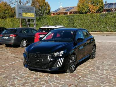Peugeot 208 Hybrid 110 CV e-DCS6 Style Bianco usata VEDELAGO