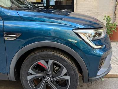 Renault Arkana Hybrid E-Tech 145 CV R.S.Line Fast Track Blu/Azzurro usata Bari
