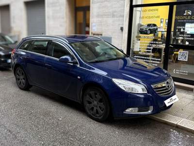 Opel Insignia 2.0 diesel Cosmo Blu/Azzurro usata Bari